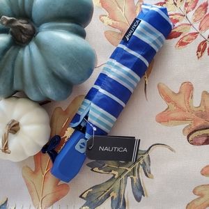 Nautica Multi-Blue Striped Umbrella & Atuo Handle